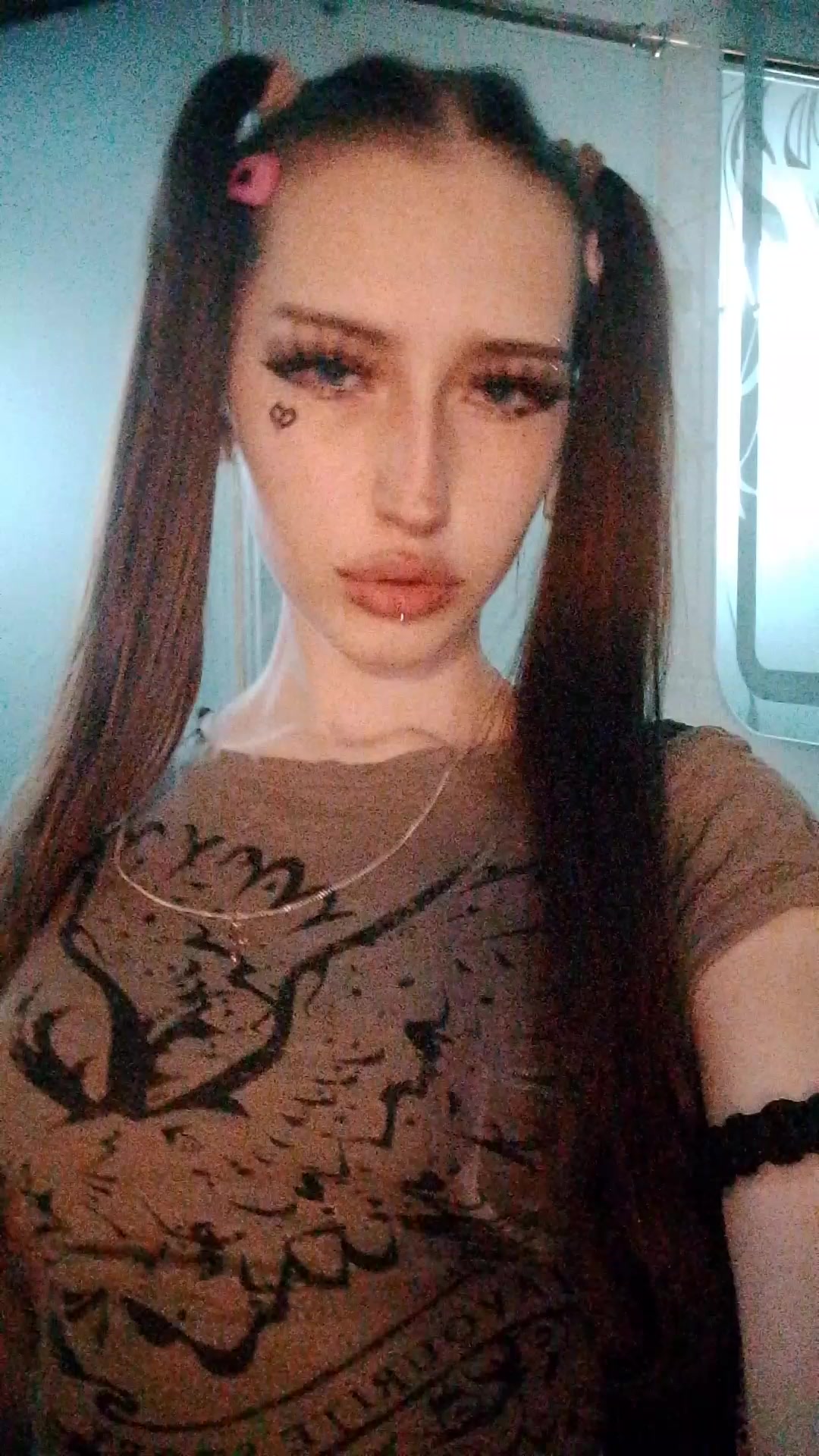 @avi🐥