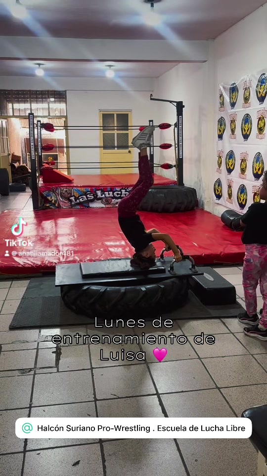 @Anahi Amador
