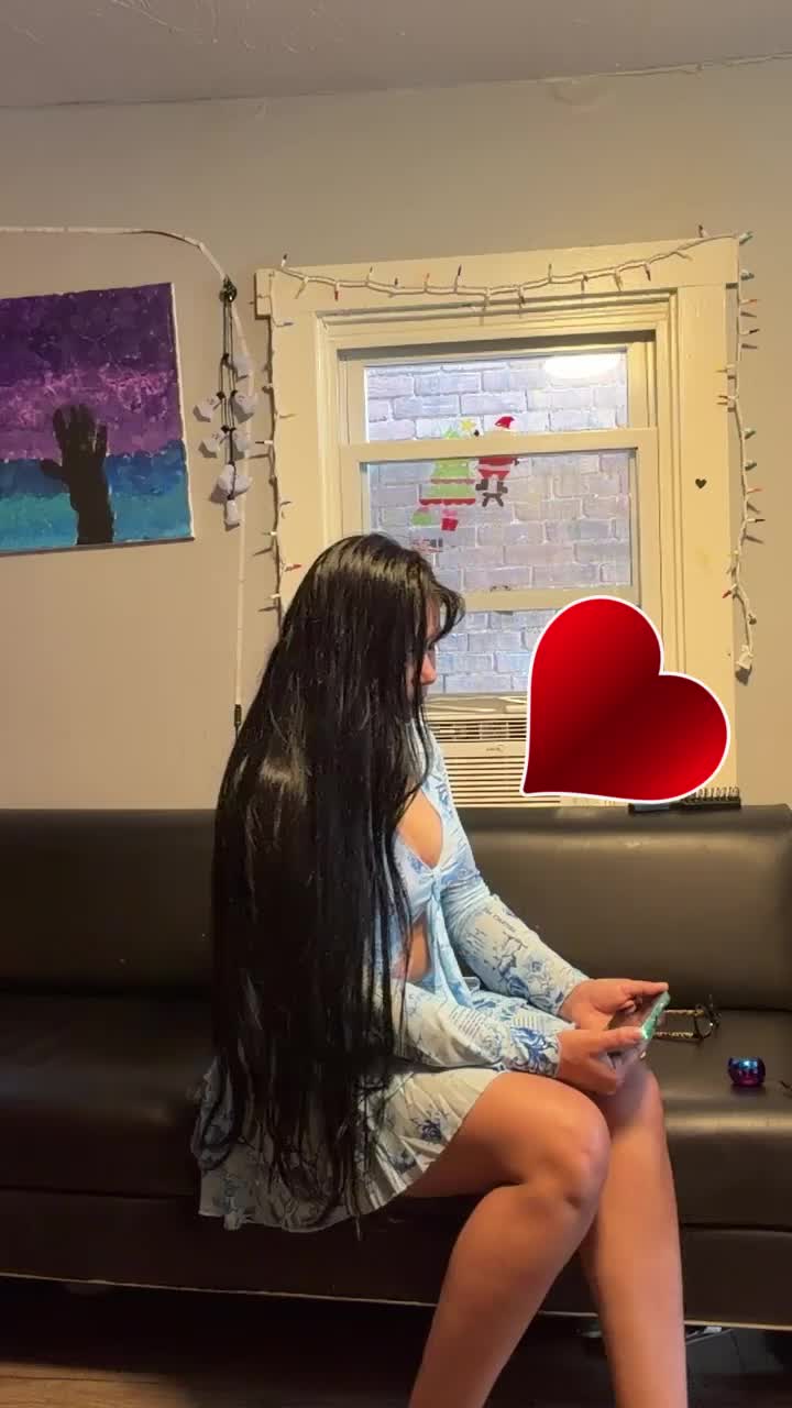 @LarasilvaEps