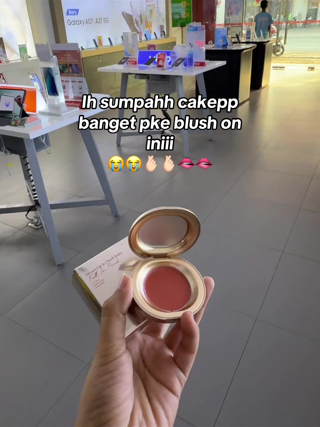 @Shirren_