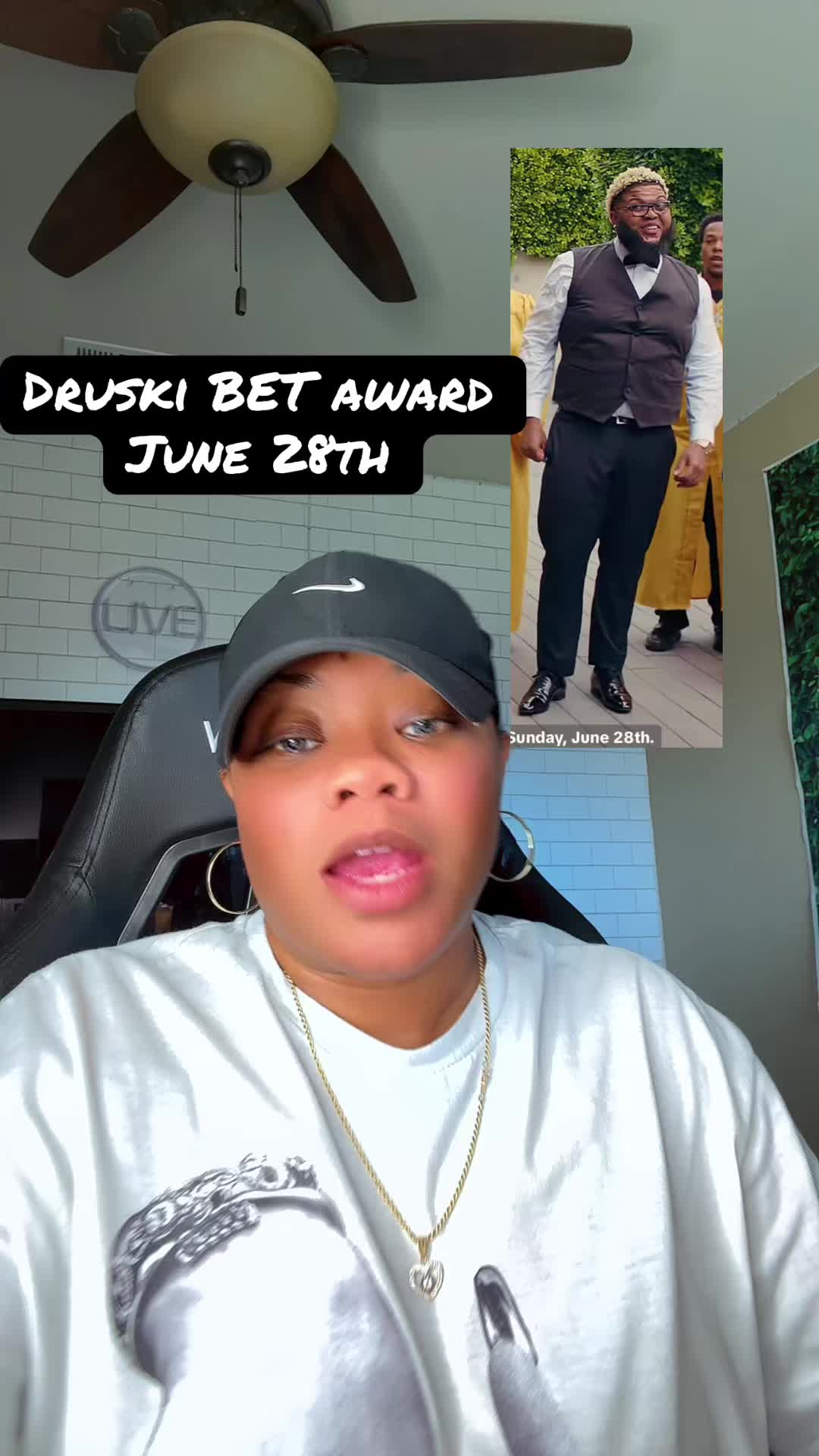 @🧨Dee Lashay🧨🤘🏾💅🍹🇺🇸