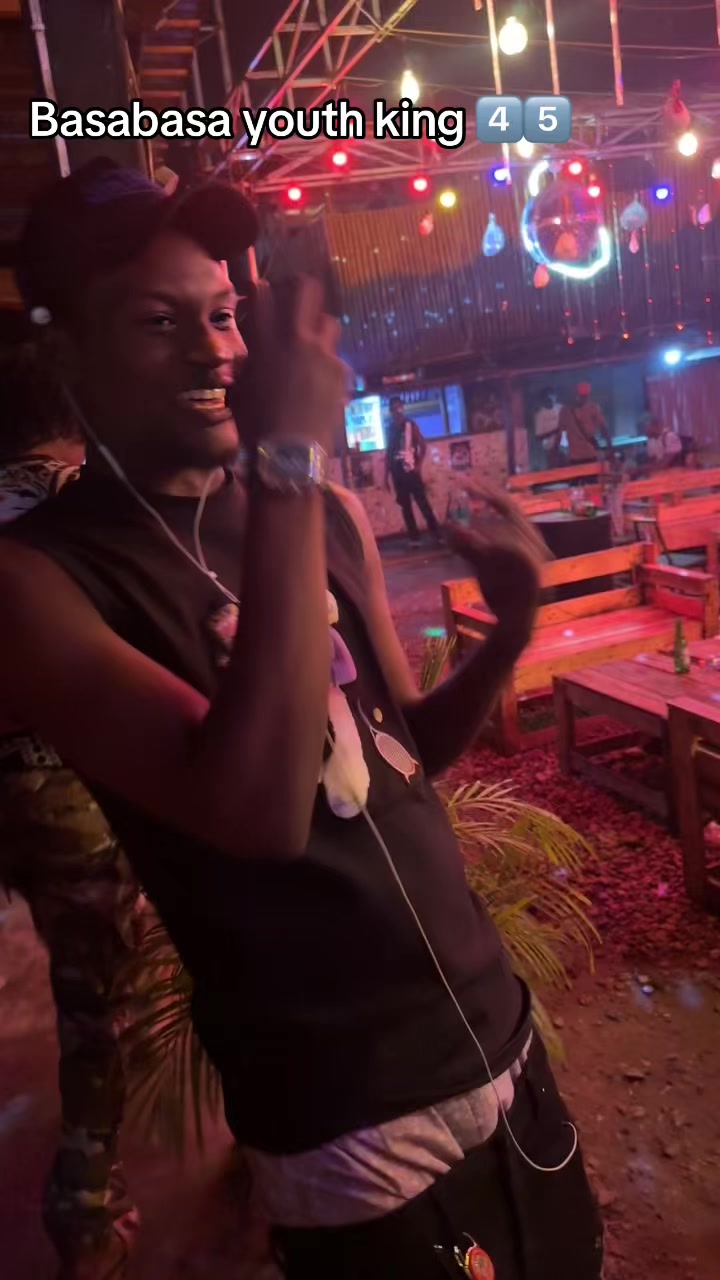 @The real Shishishi bae 🥵🥵🔥