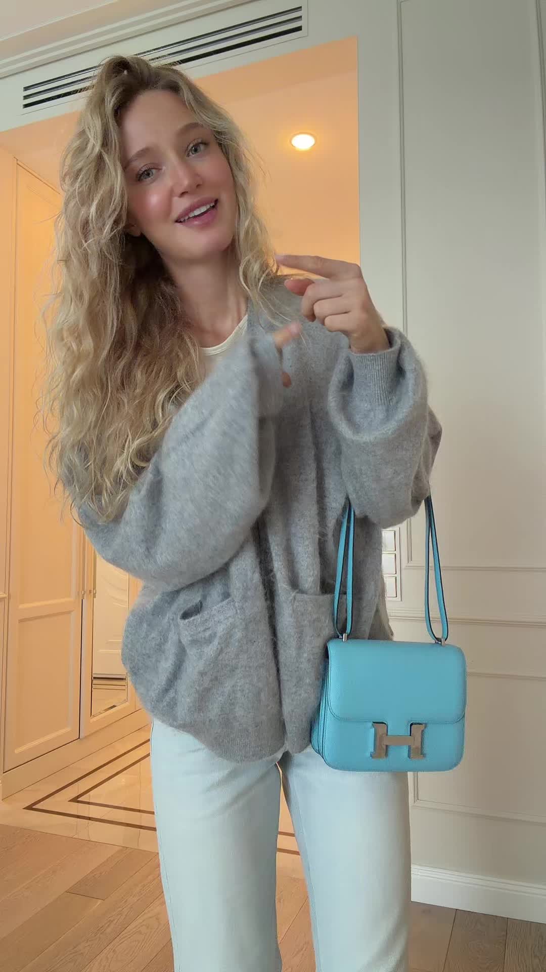 @Eva