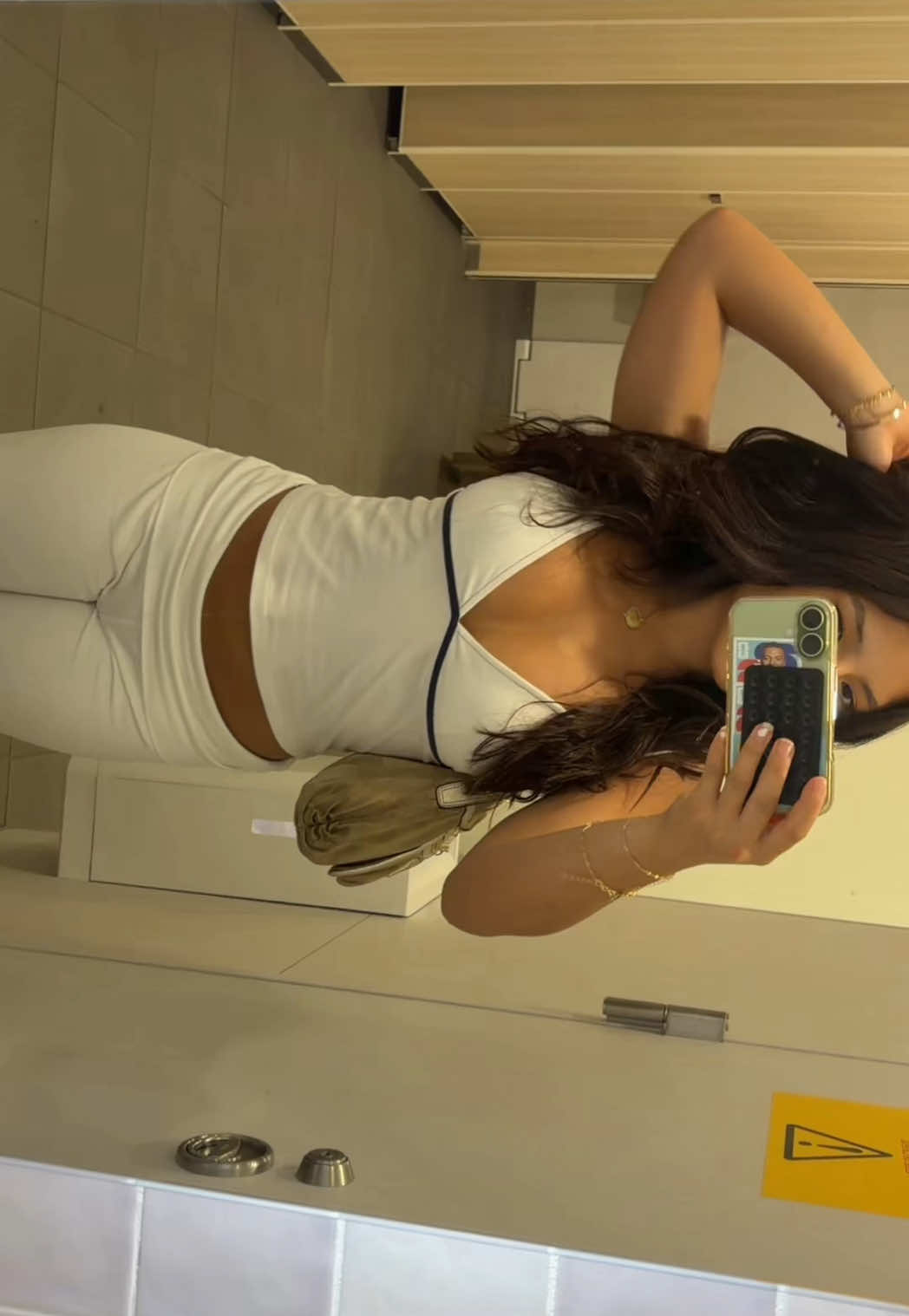 @sakuras.ac