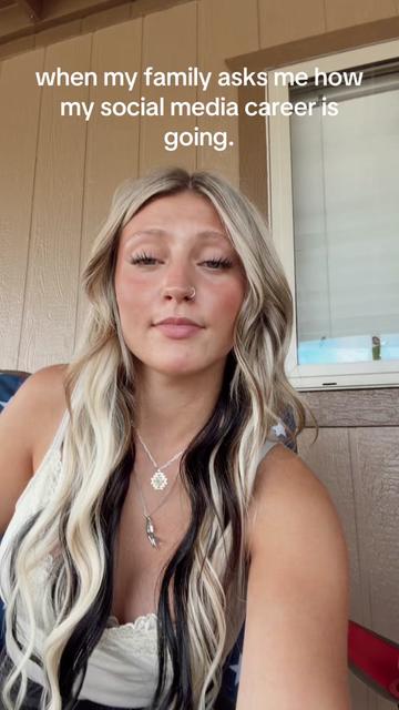 @rowdyblonde