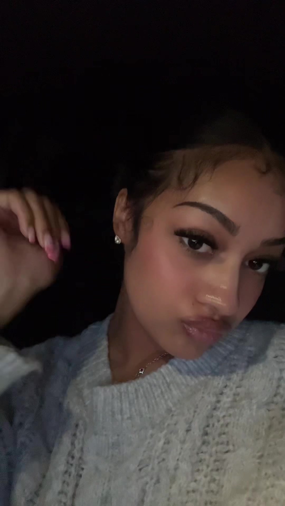 @Ari