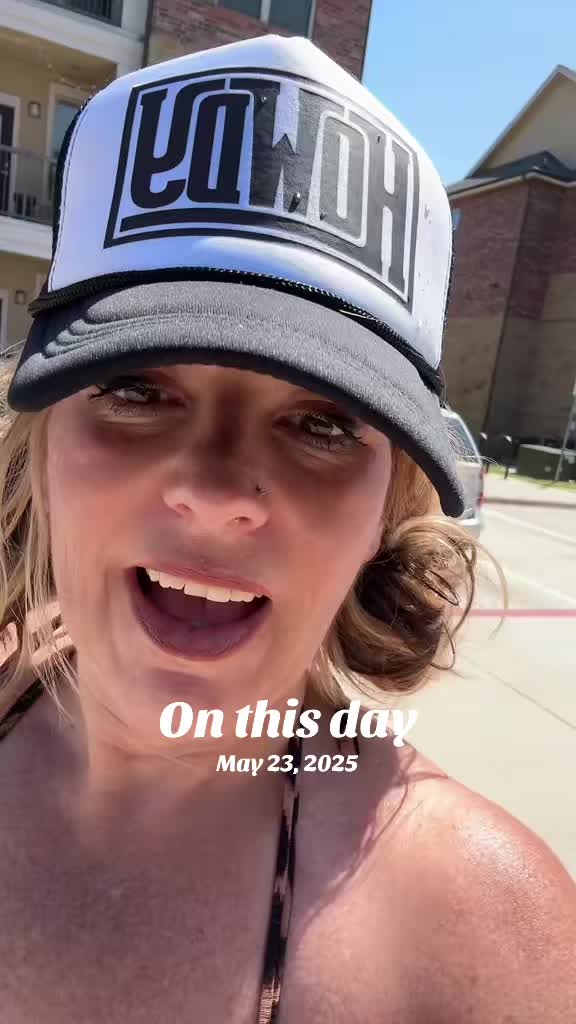 @amytomakeyousmile