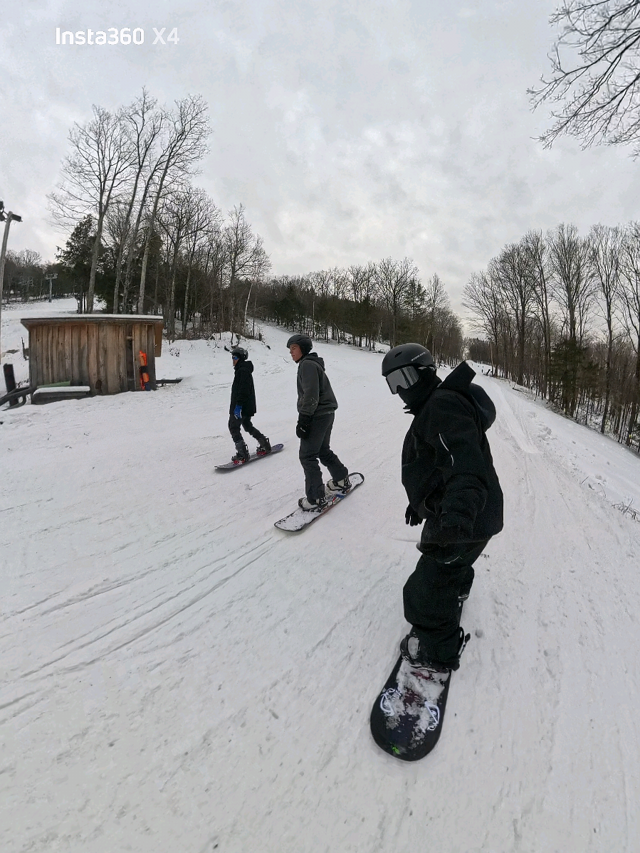 @El Shino (Snowboarder)