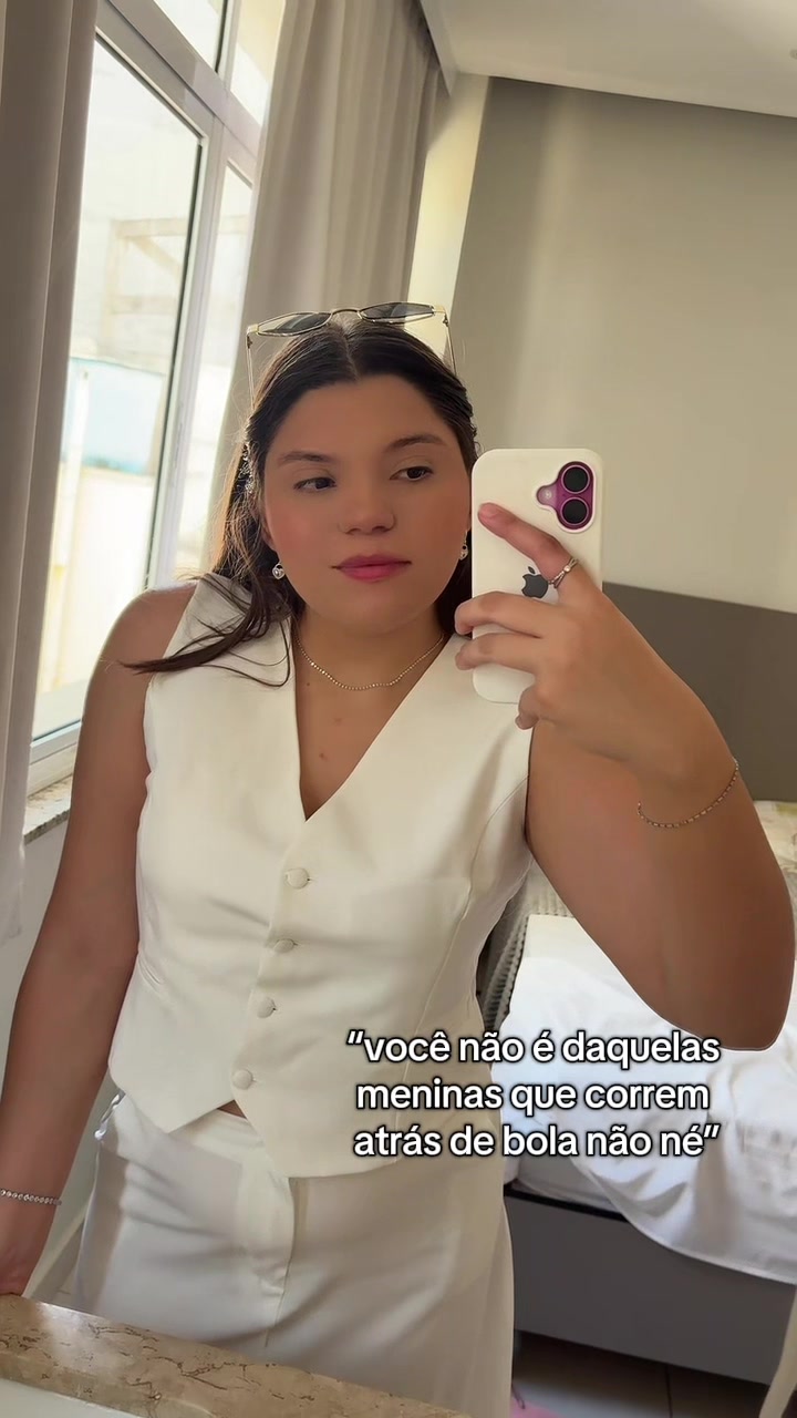 @mykaelly