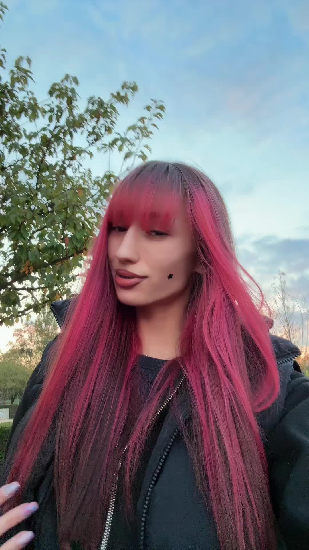 @♕ 𝓢𝔃𝓵𝓵𝓪𝓹𝓼 ♕