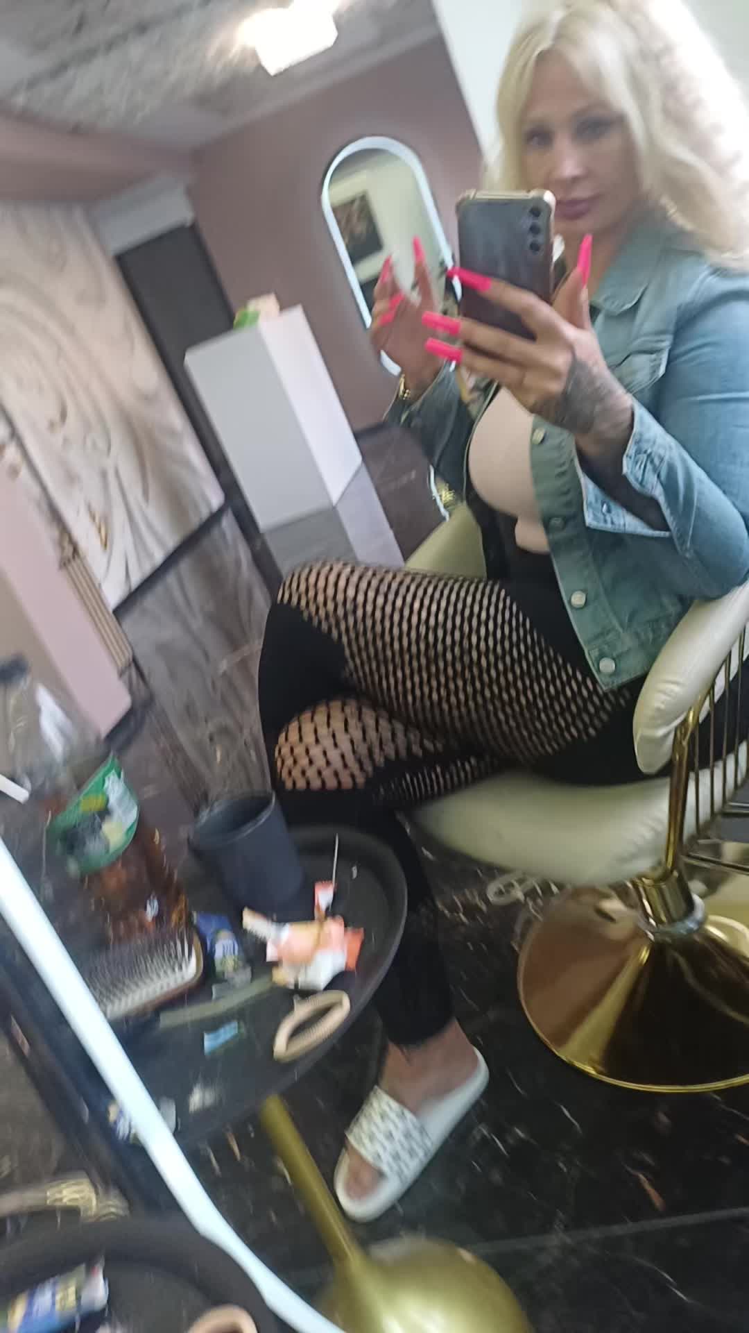 @Julia_inked