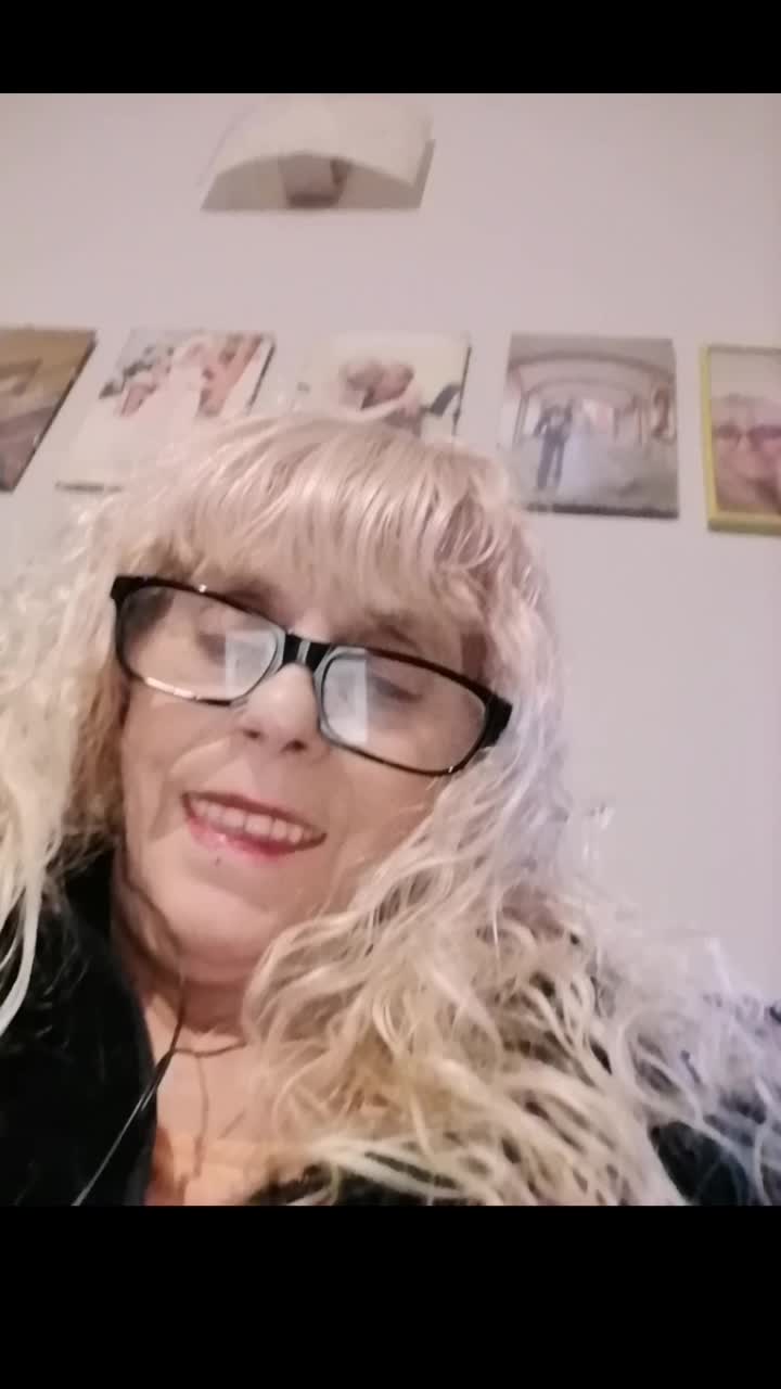 @Eva moranda