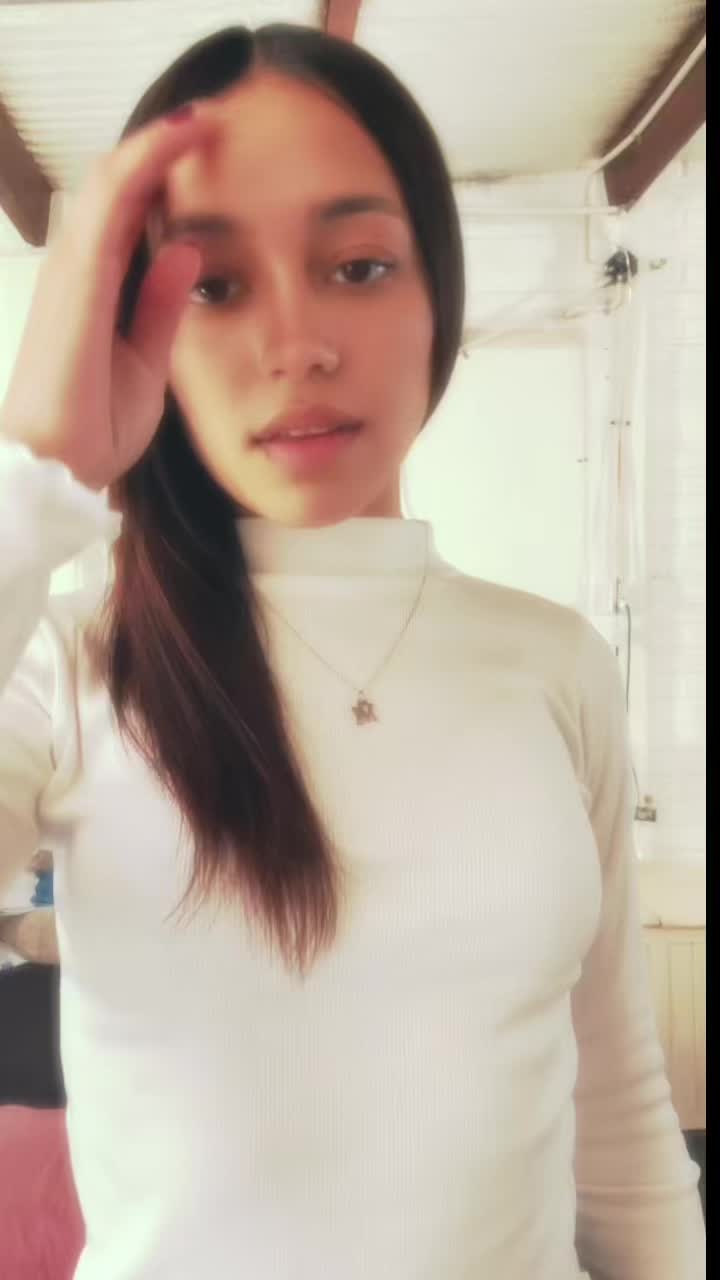 @Mia