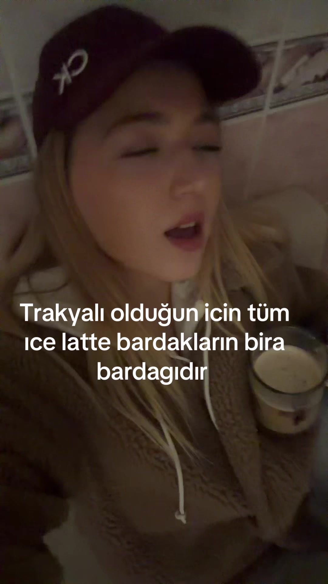 @Crnctnkyaa