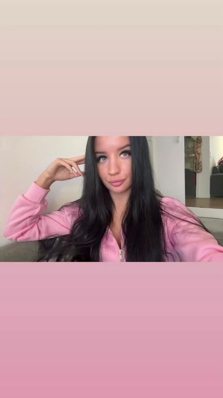 @Wiktoriaa47