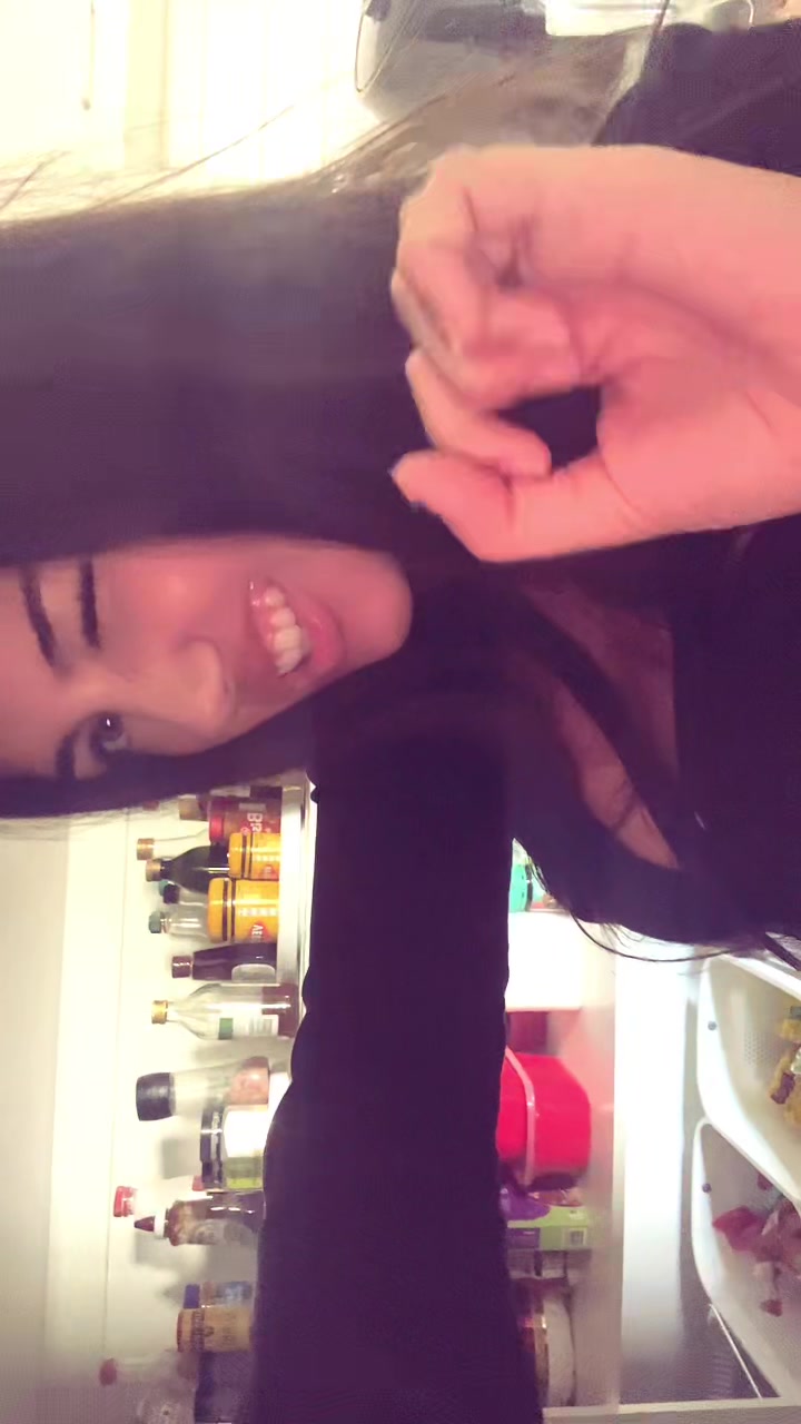 @CRUZZY LEE