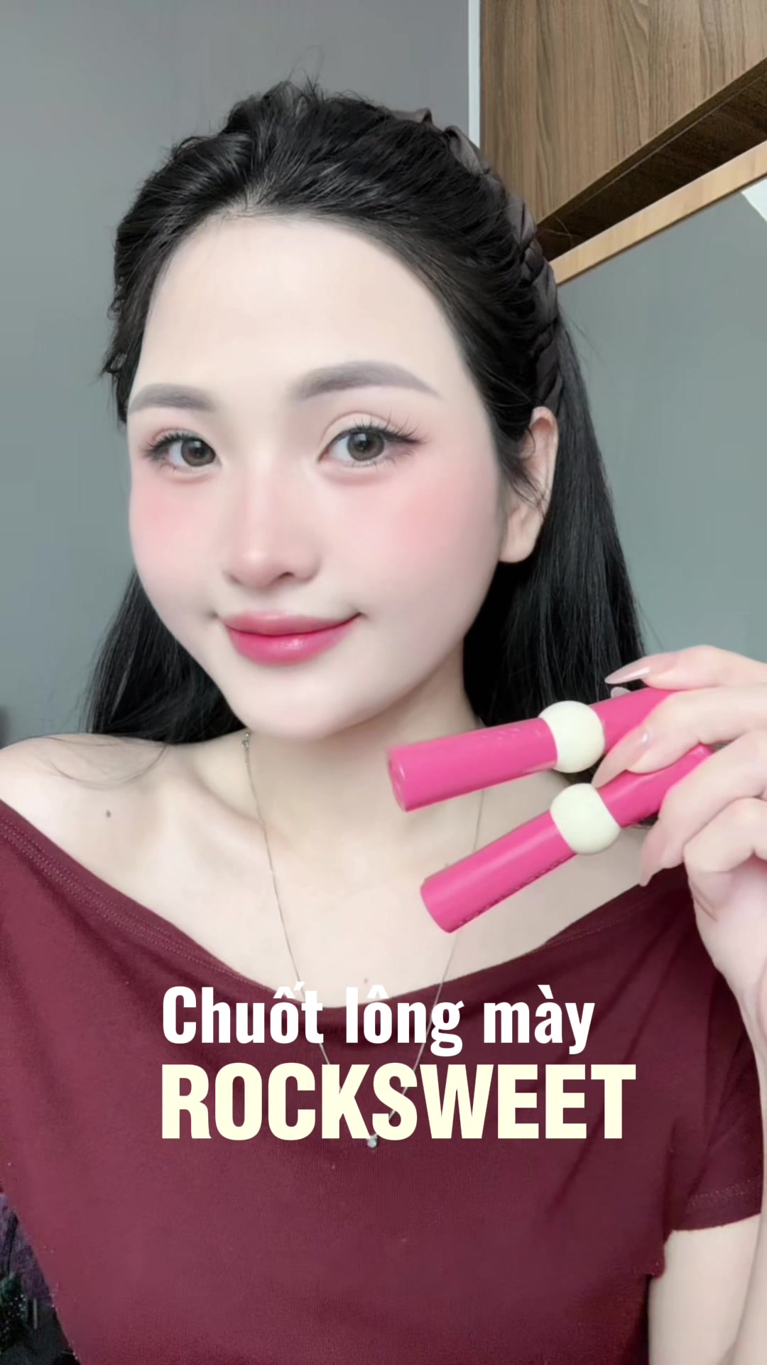 @M&Igrave;NH L&Agrave; HIỀN Đ&Acirc;Y