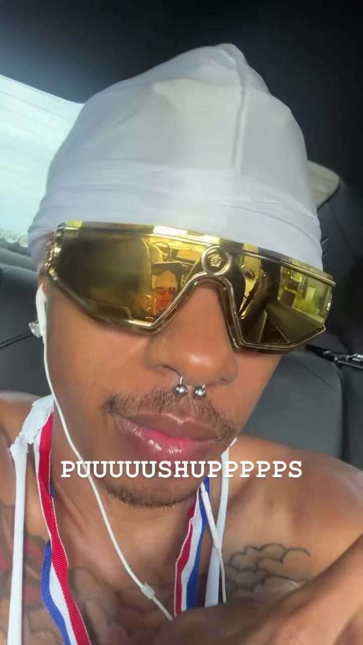 @teezotoez