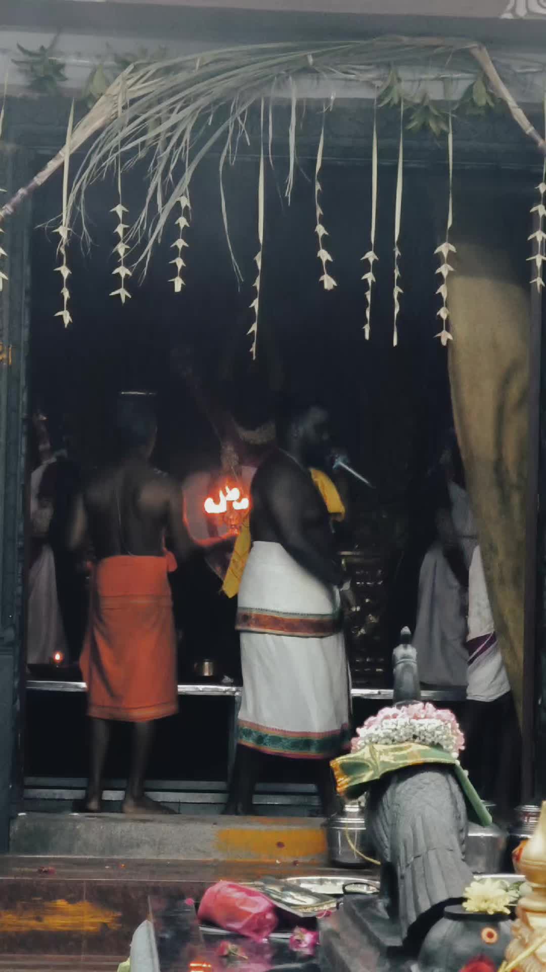 @YourBoyVinoth