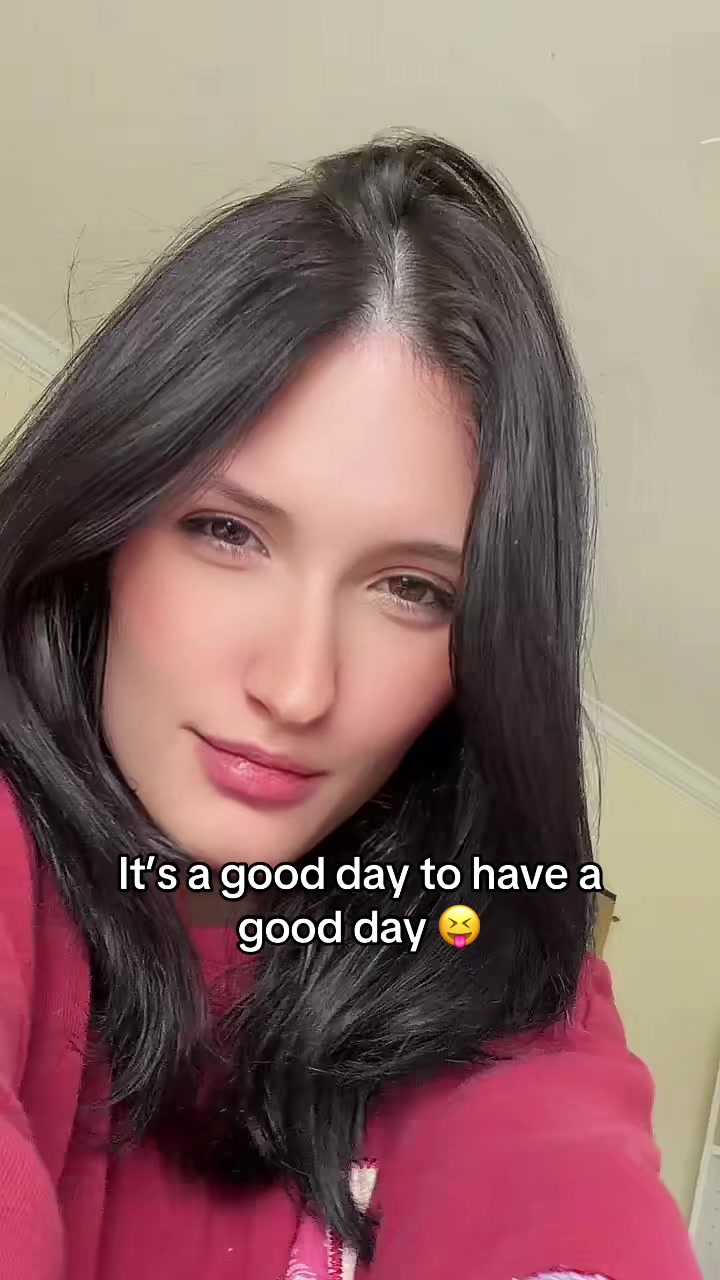 @Ashley Hoffman