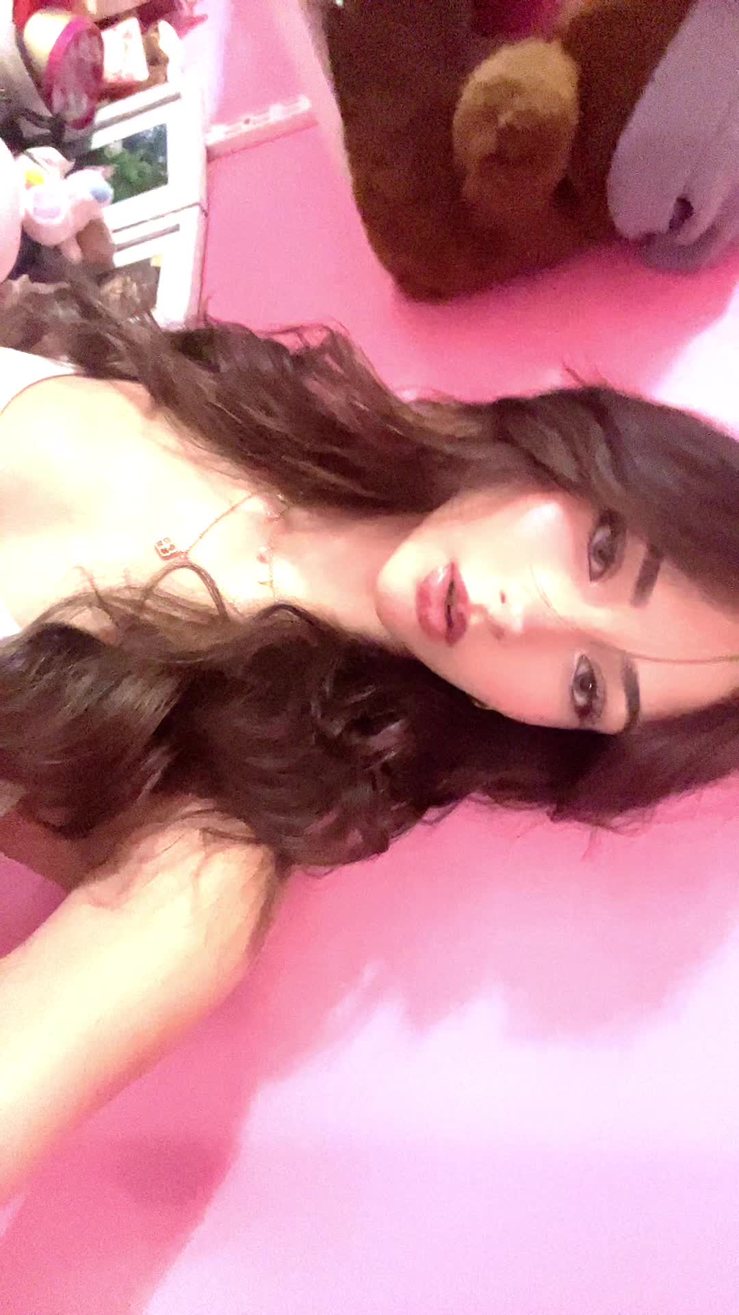 @**