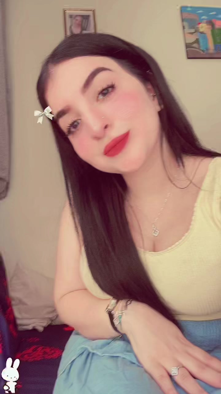 @oumniabetty1