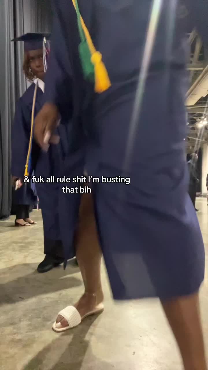 @💛