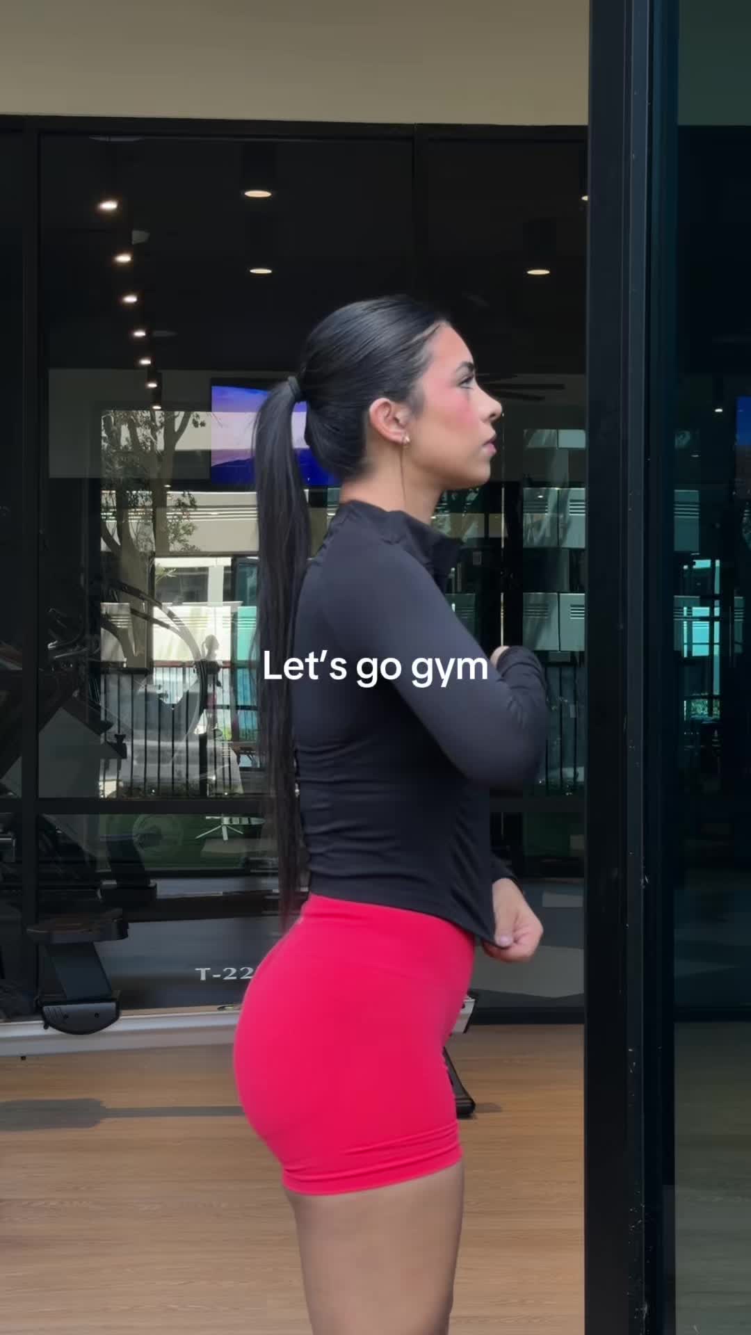 @BRITTNEY SCARLETT