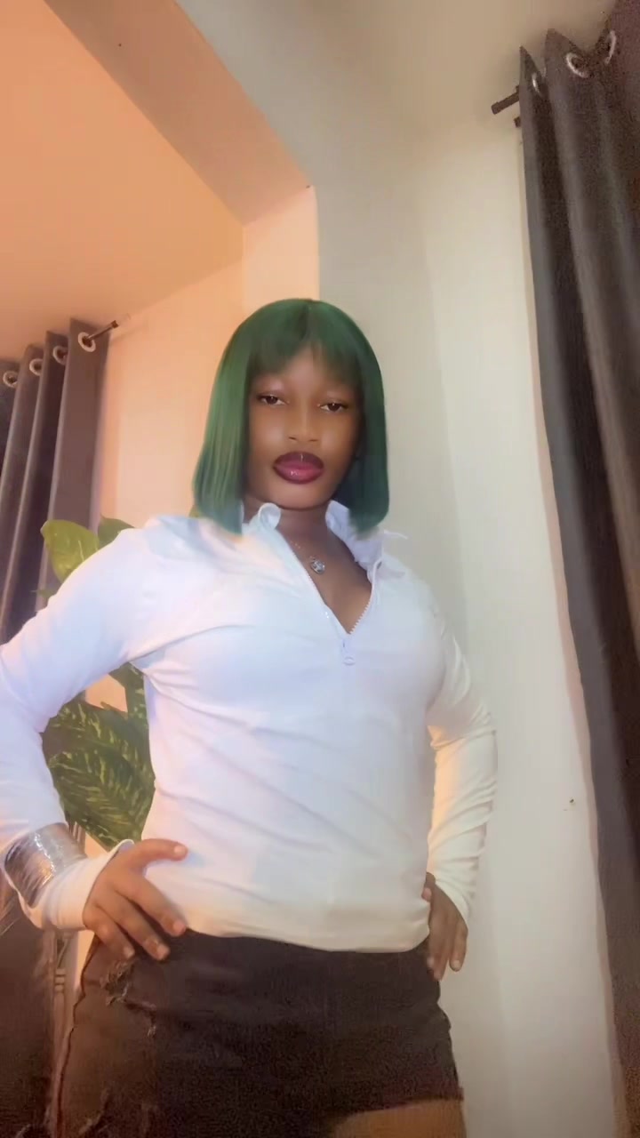 @Sexy cherry 🍒