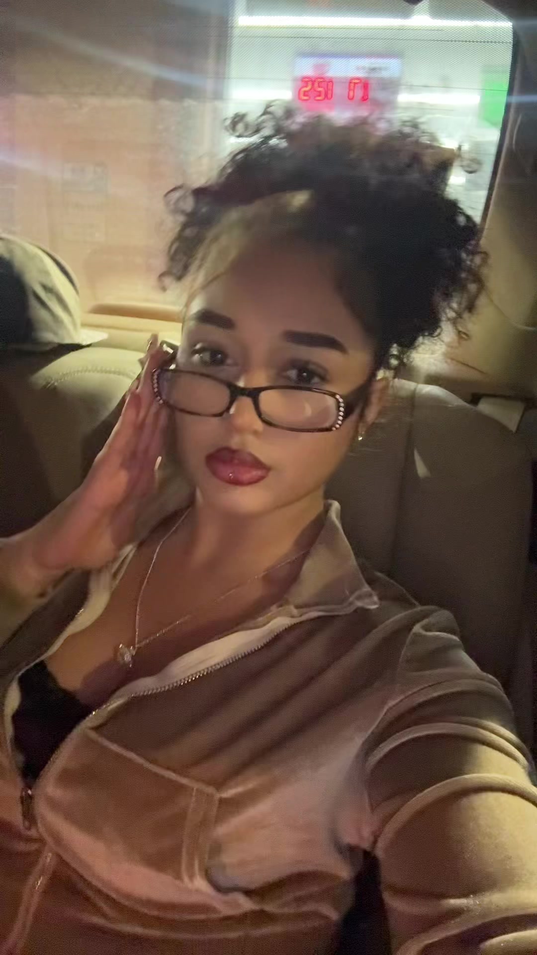 @Goddess 🤍