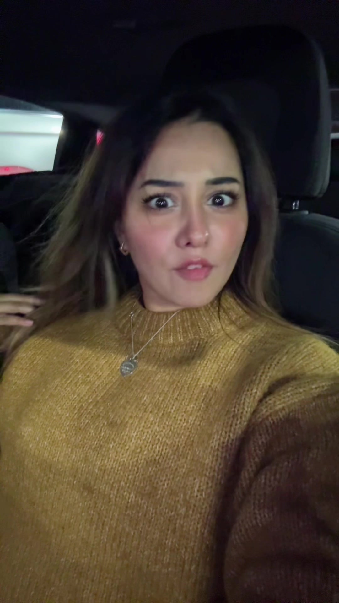 @Dee