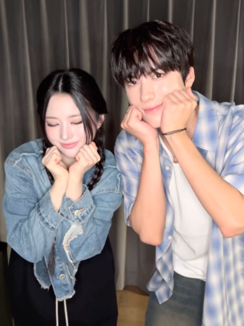 @iii(아이아이아이)