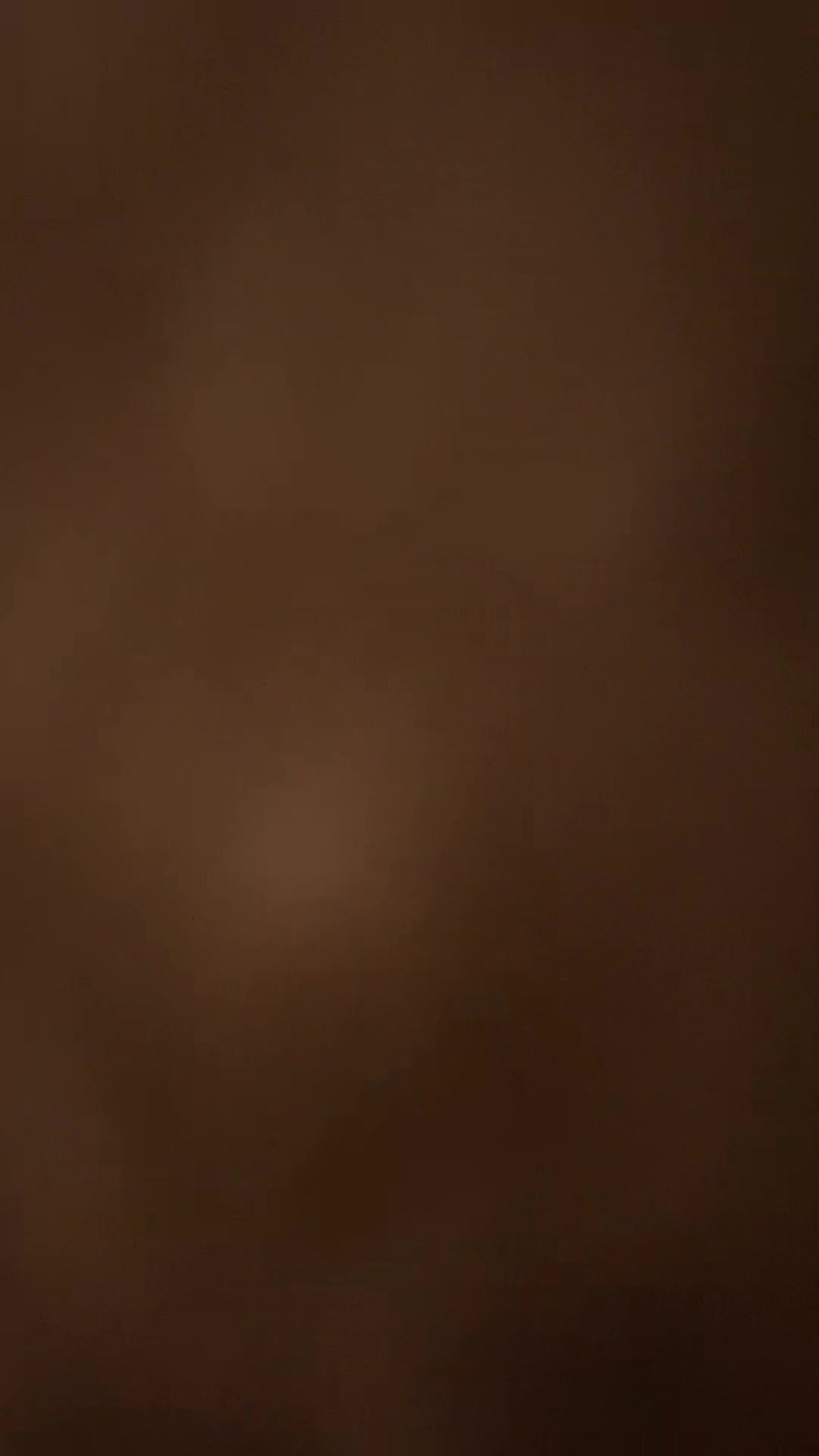 @….