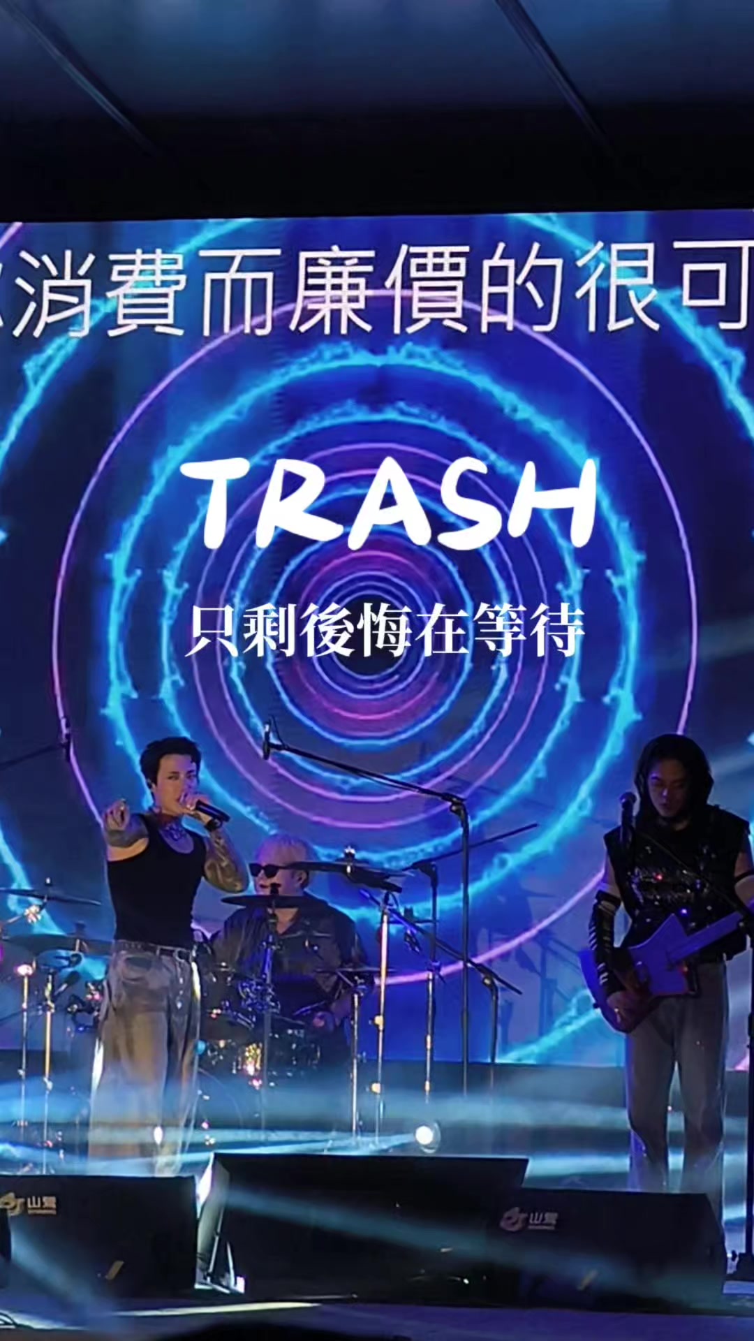 @用户2247762411571