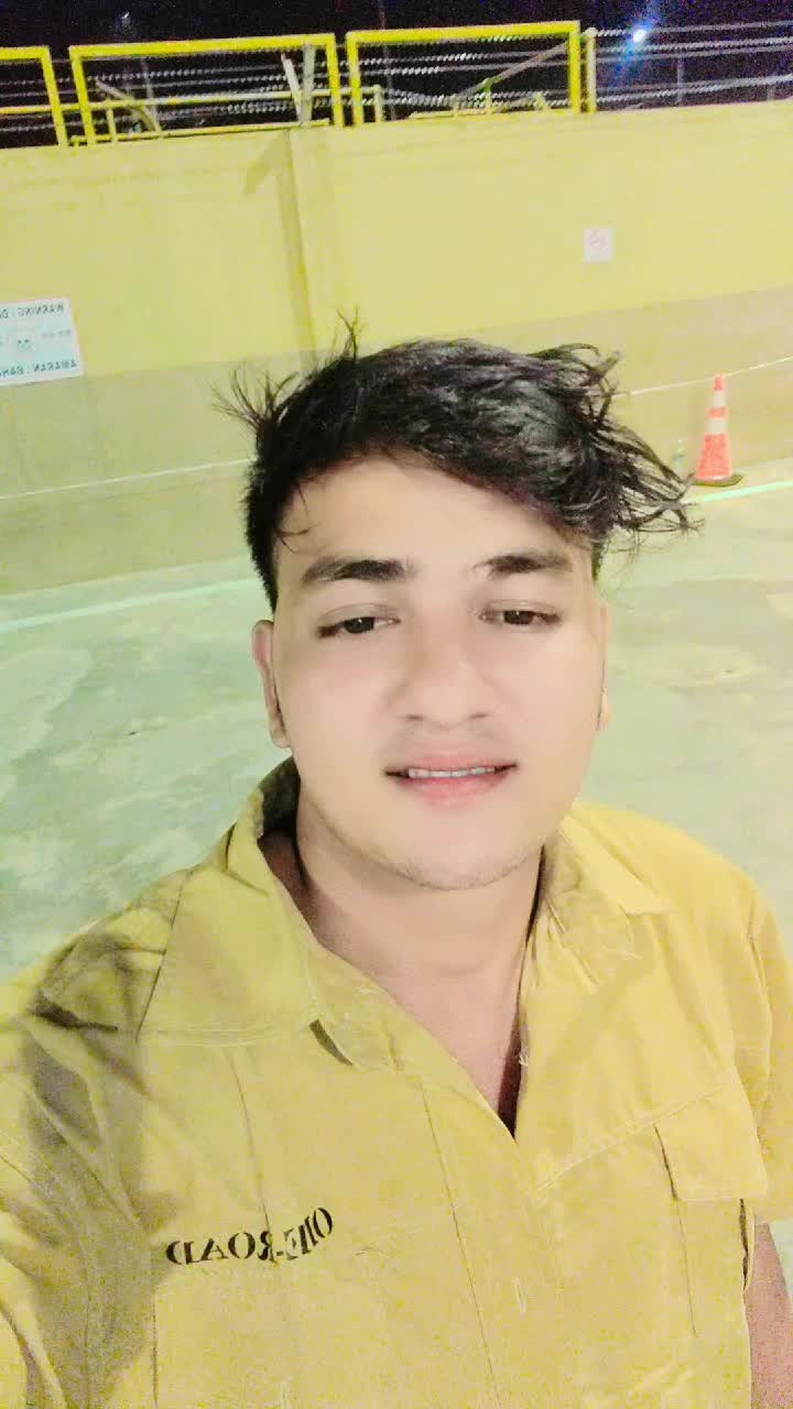 @Aniket singh😘