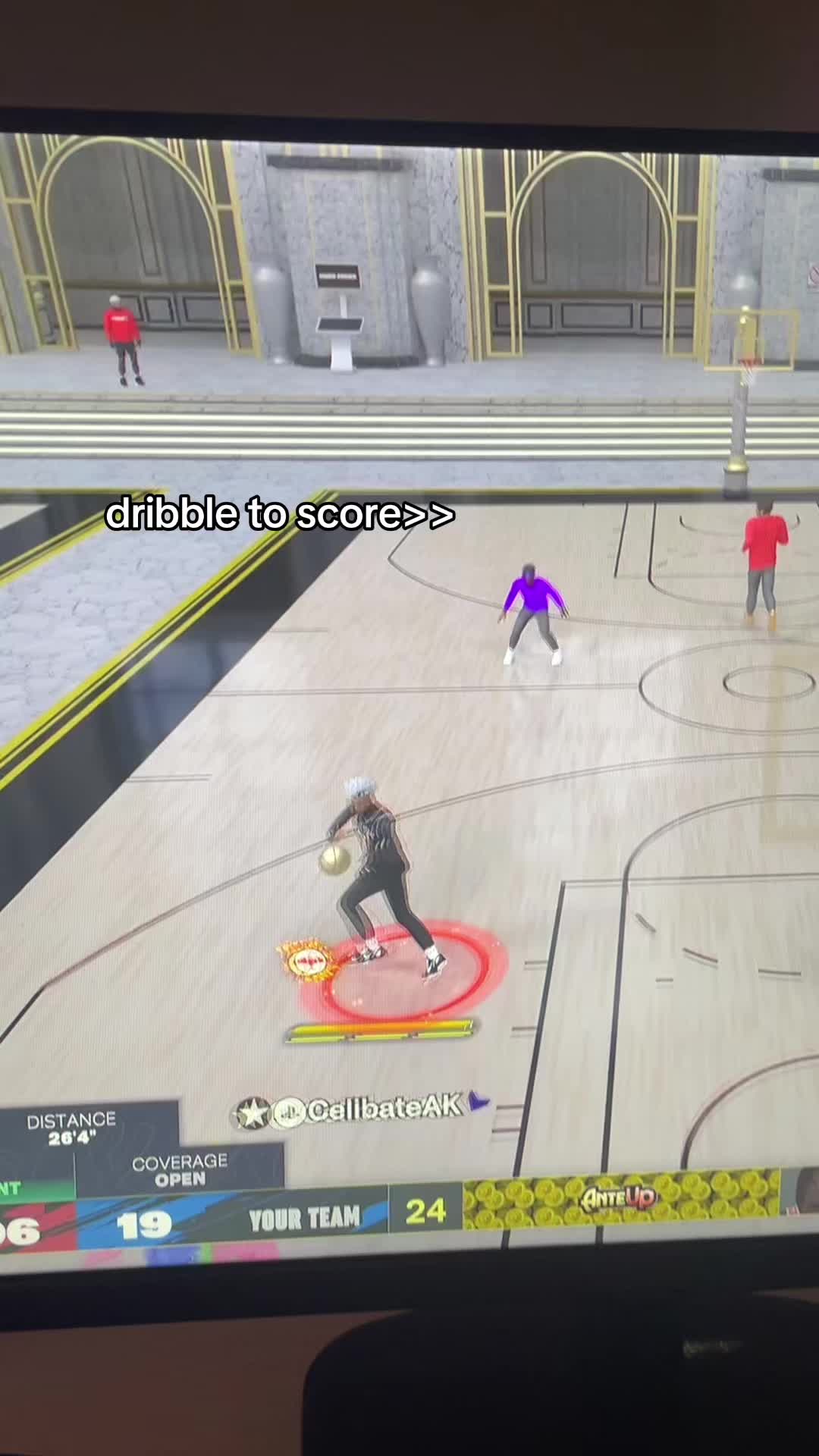@⃟