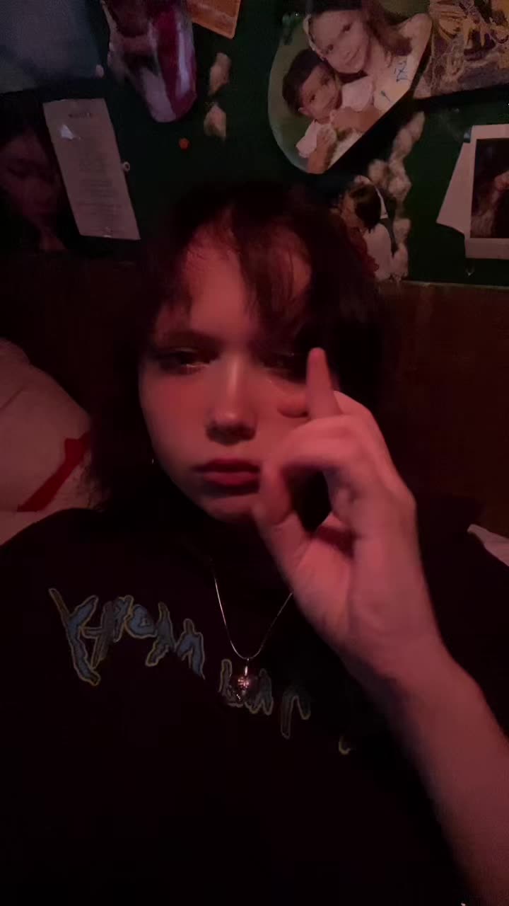 @𝐹𝒶𝓁𝓁𝓎𝓃 𝐿𝒶𝑅𝓊𝑒
