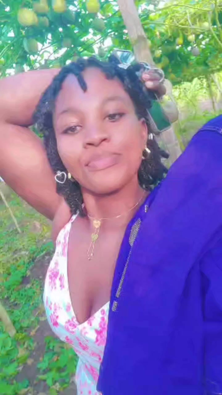 @Sharonie Sharom 22