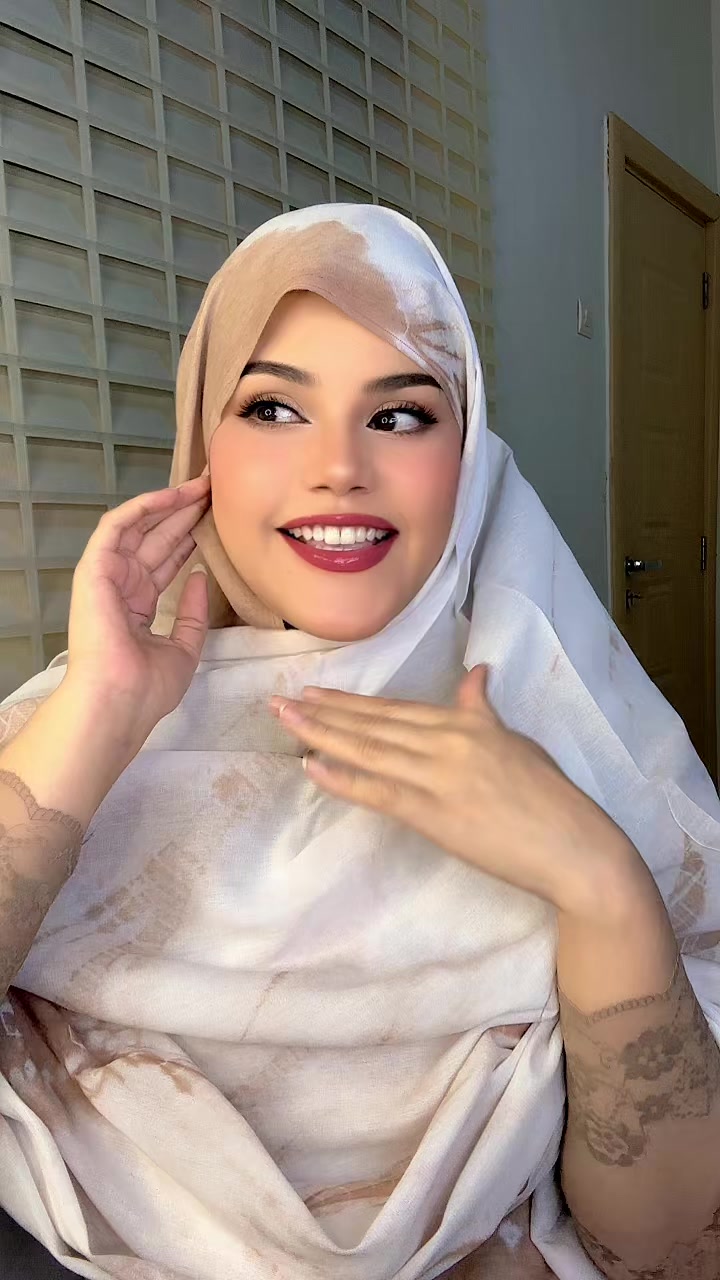 @حنين حمدي
