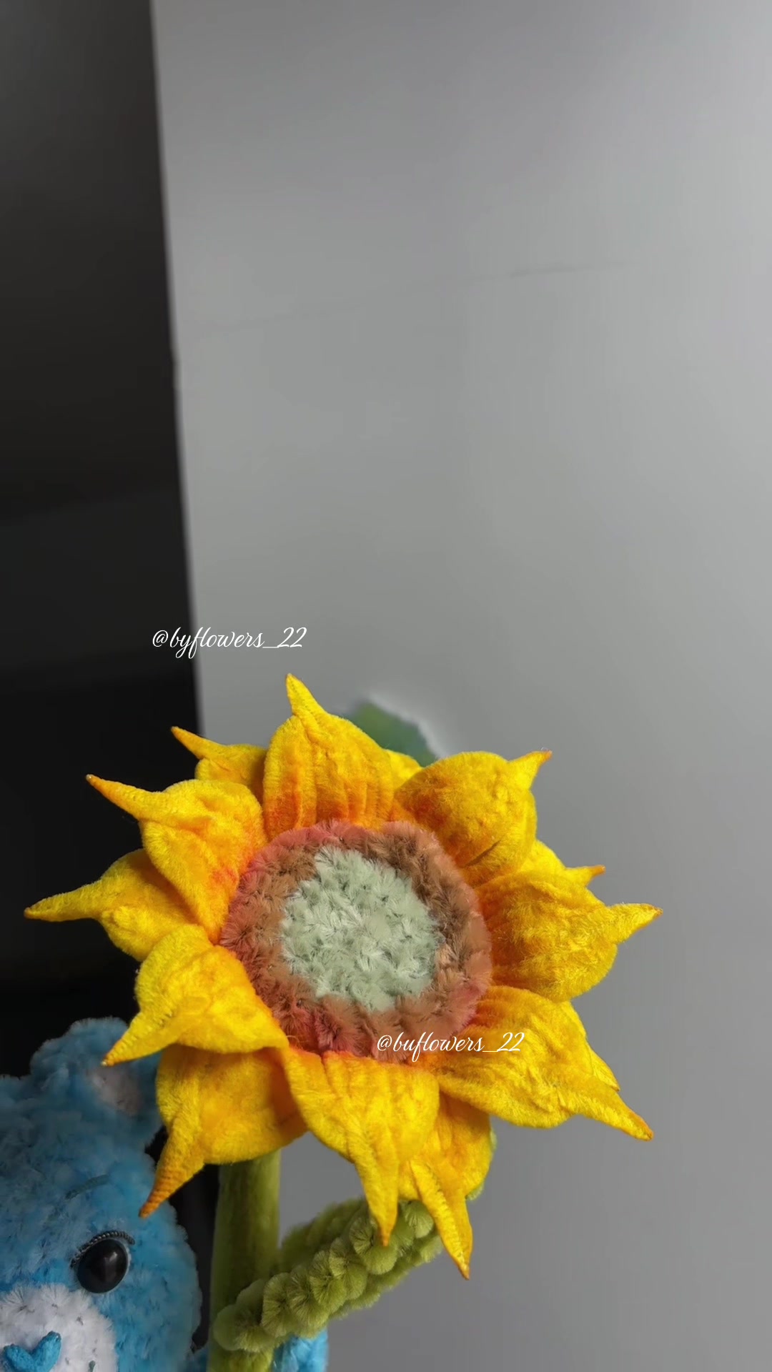 @byflowers_22