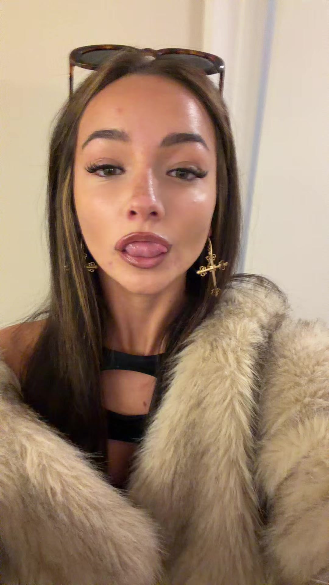 @leeah
