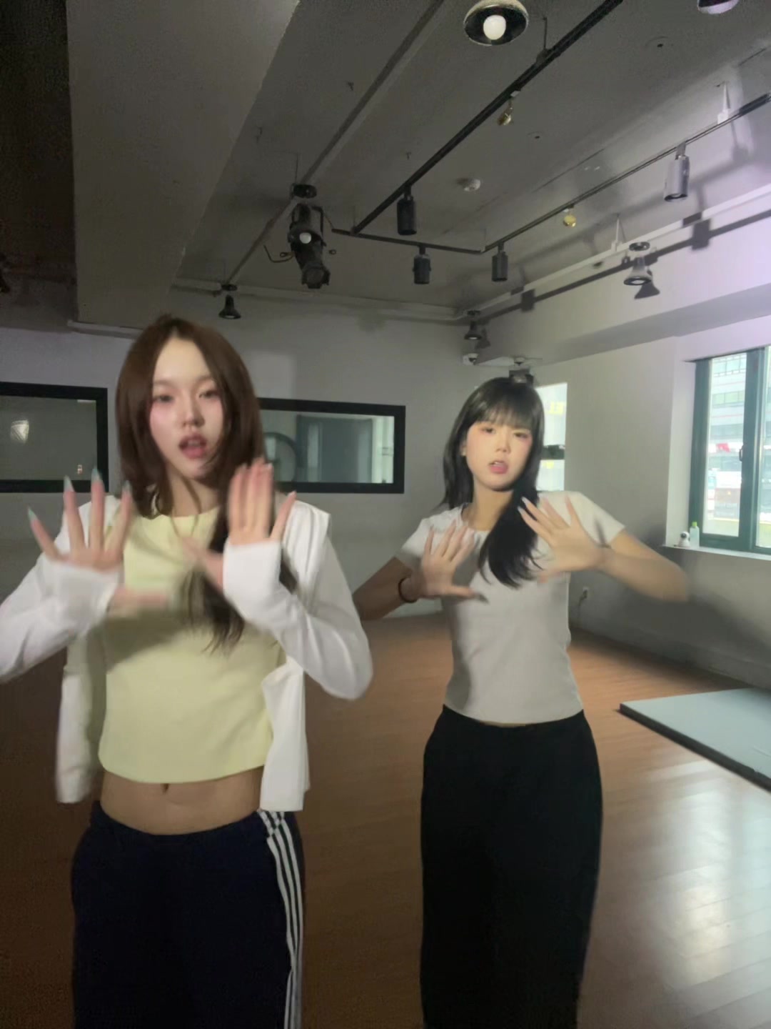 @유혜