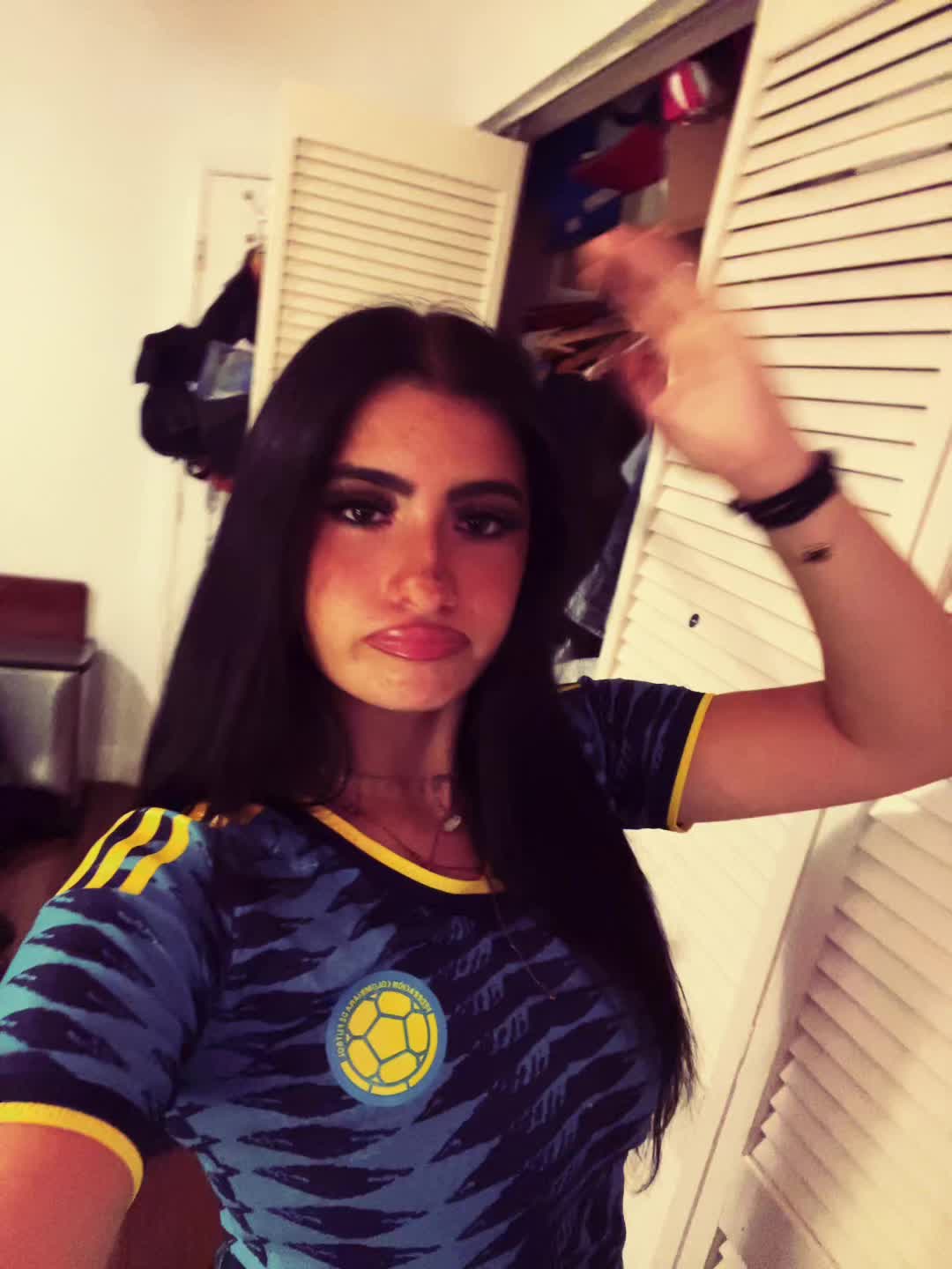 @vicky