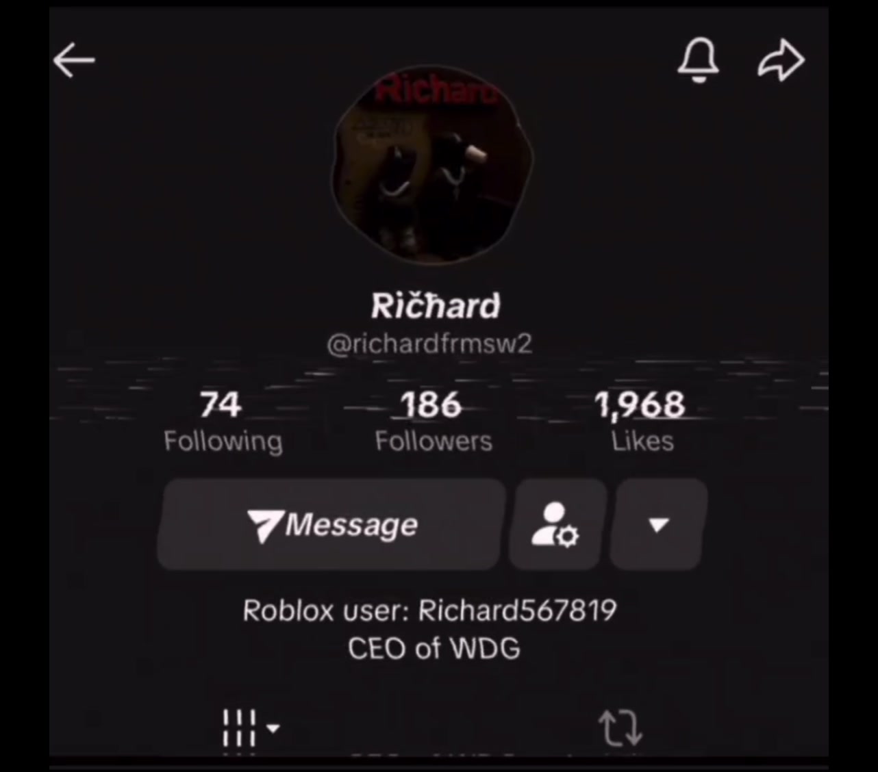 @𝓡