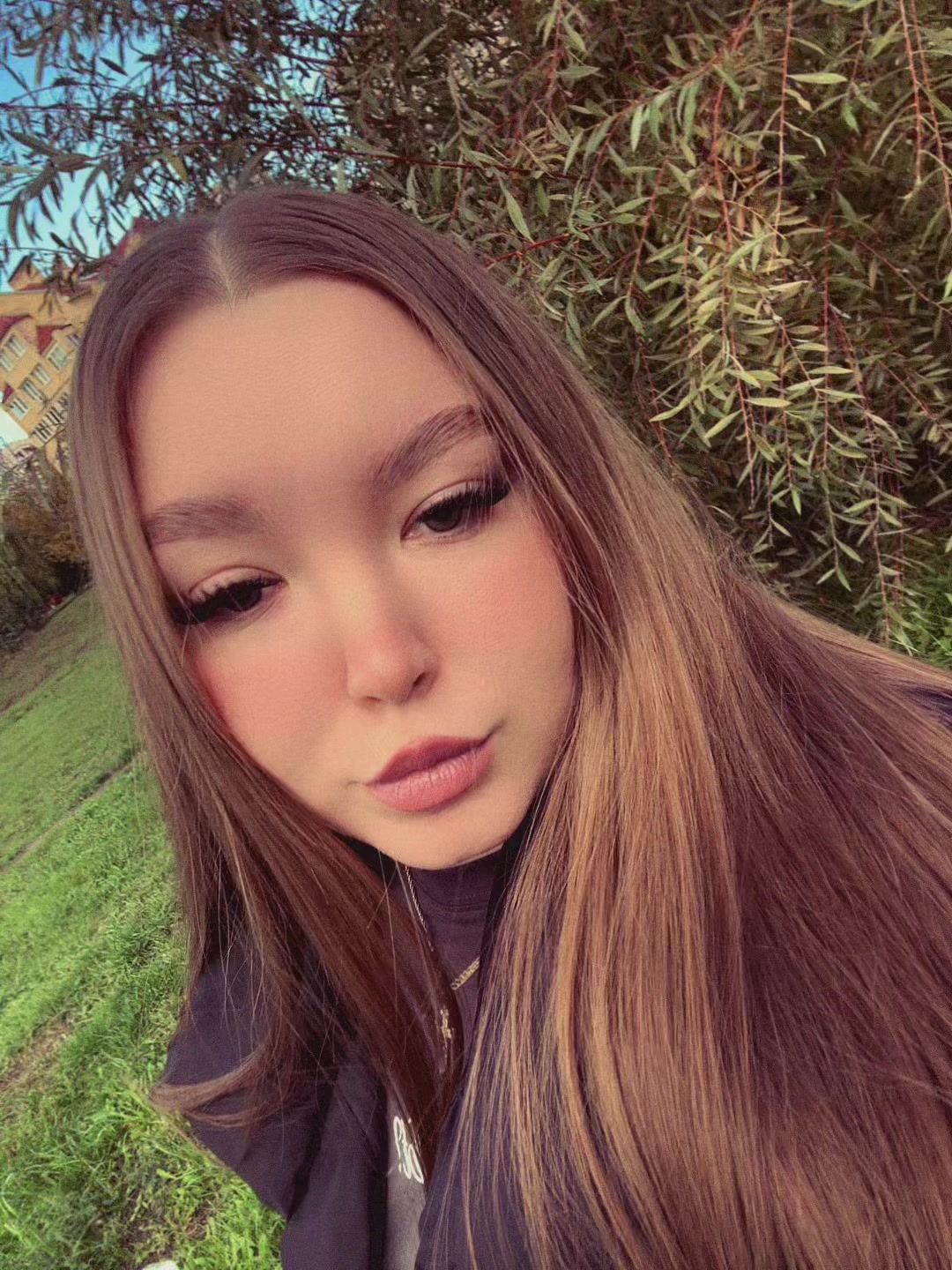 @viks_lips