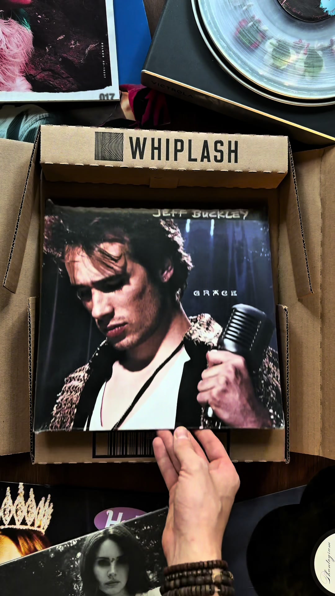 @Vertigo Vinyl