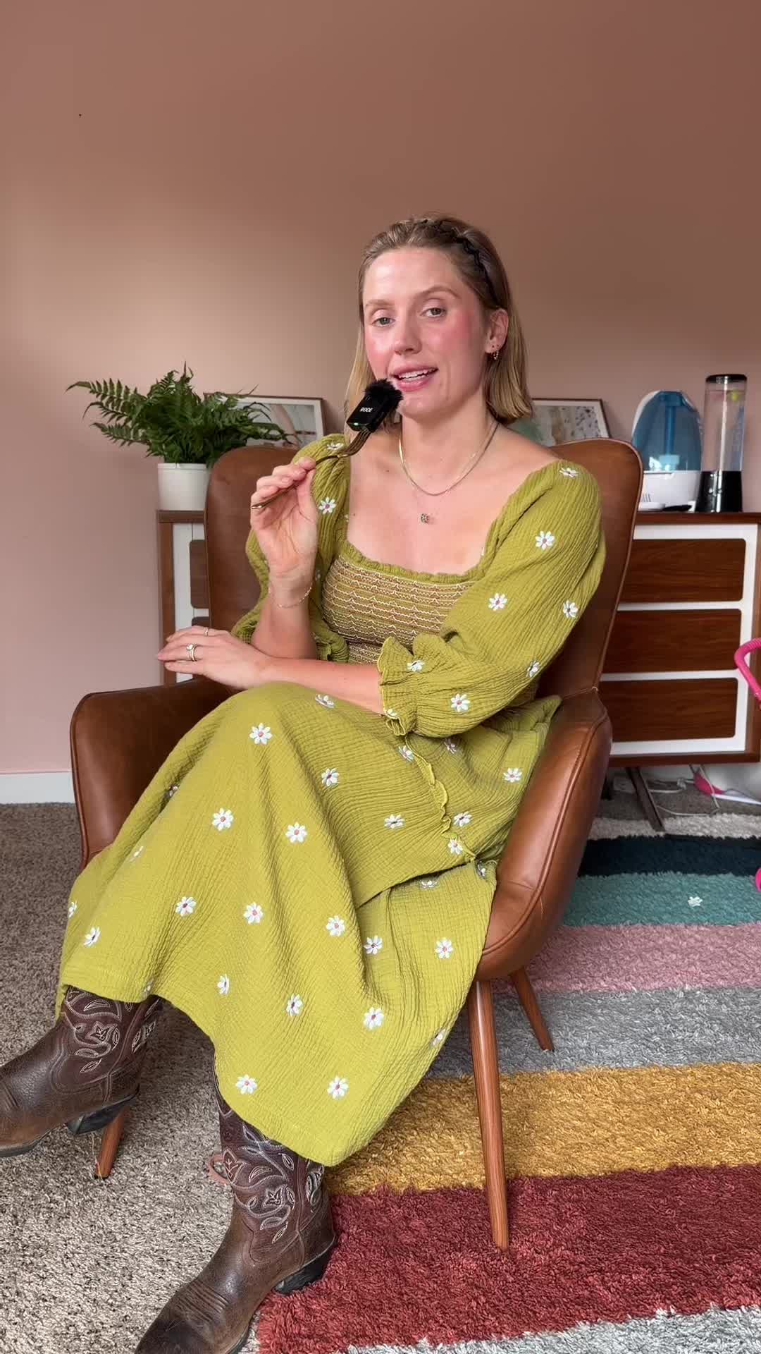 @Annalee