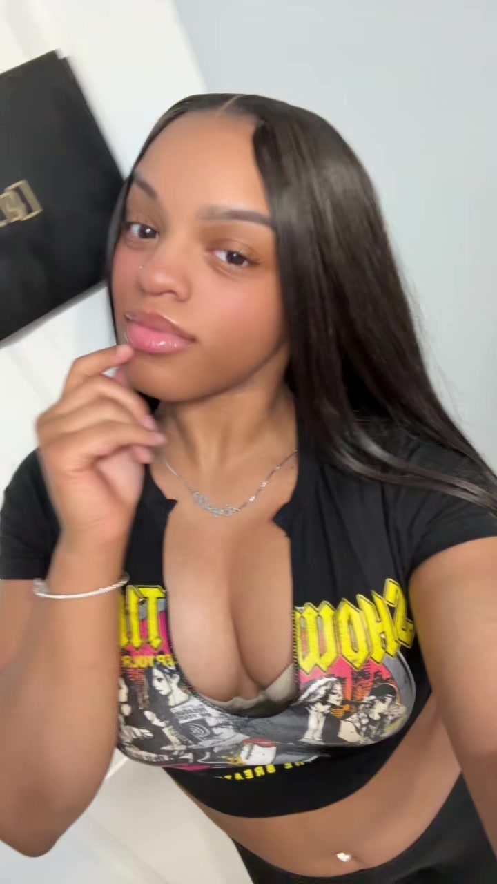 @Tiny🫧