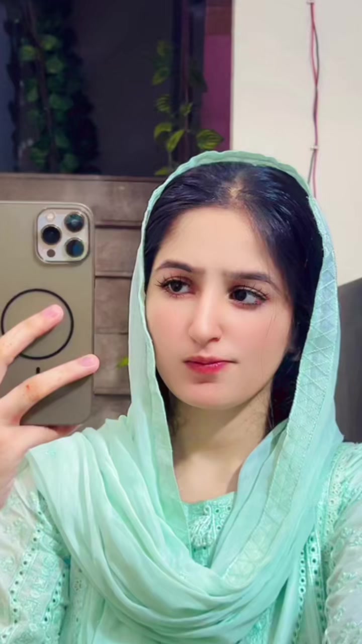 @Muneeba khan