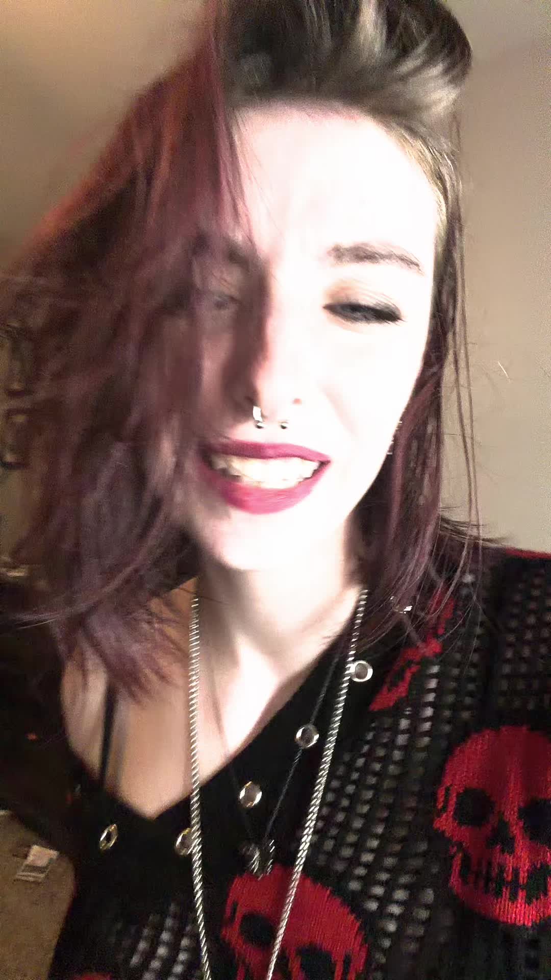 @Ainswoo